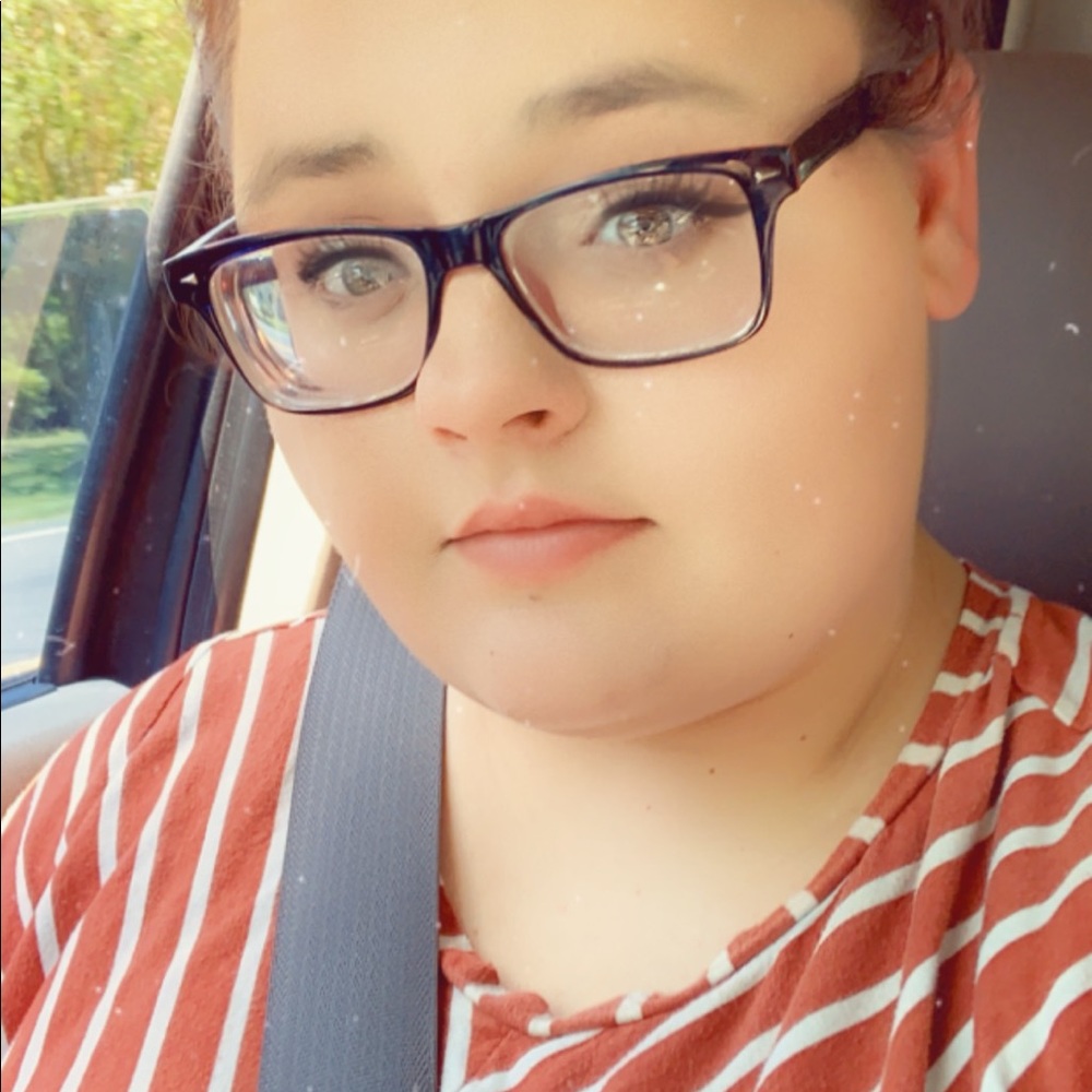 Meet your Posher, Denice